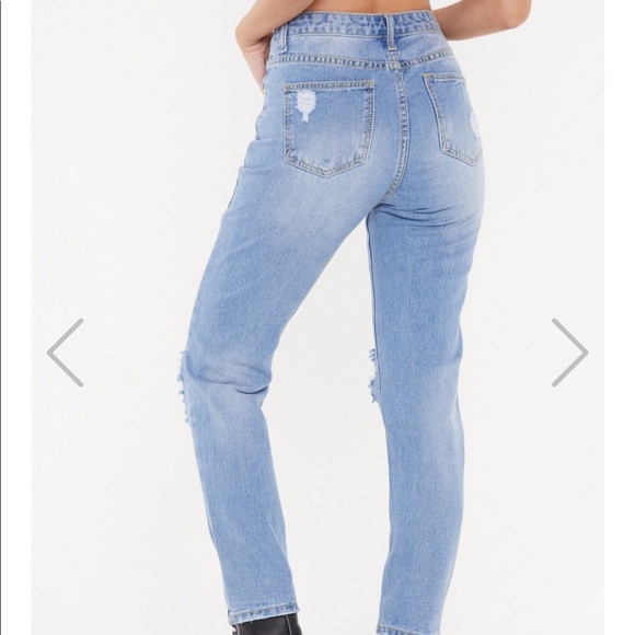 🆕 NASTY GAL High Waisted Ripped Jeans - Picture 4 of 6